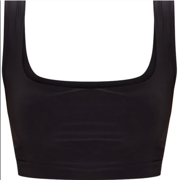 NWT PRETTYLITTLETHING BLACK SLINKY SQUARE CROP TOP - Picture 3 of 6